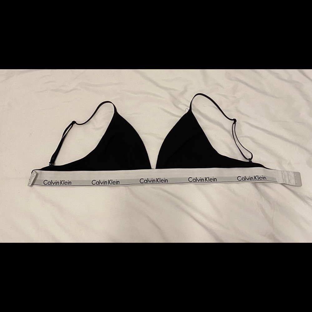 Calvin Klein Triangle unlined bra
